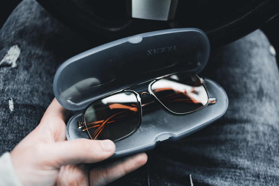 Photo Motorised blind buyer guide