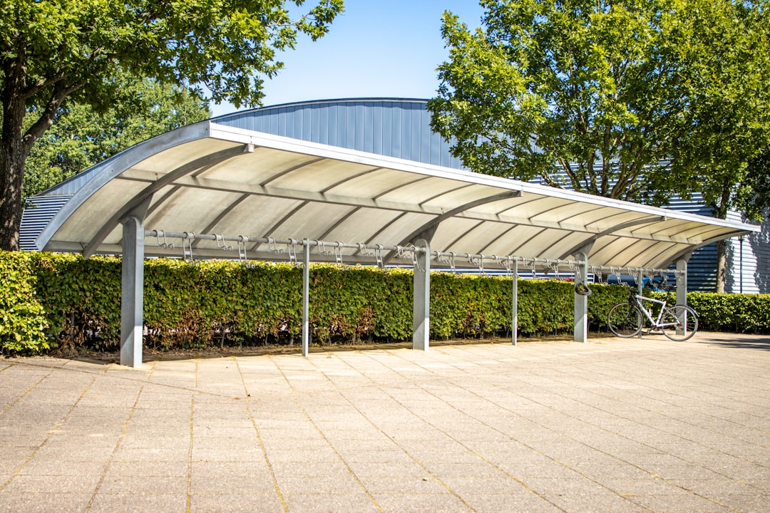 Photo Outdoor shade systems